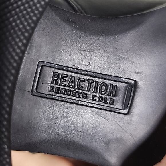 Kenneth Cole Reaction Salt Stretch Bootie Black Ankle Boots Womens Size 5 NEW - Picture 9 of 12